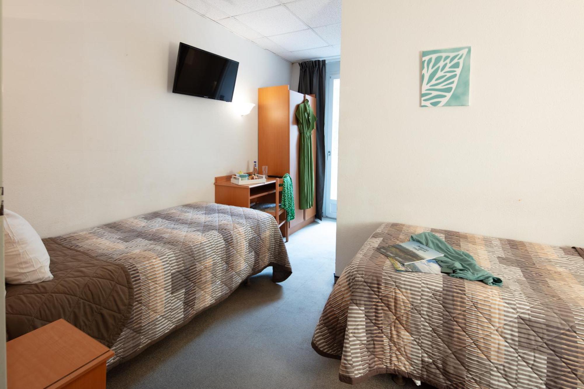 Hotel Compostelle Lourdes Zewnętrze zdjęcie