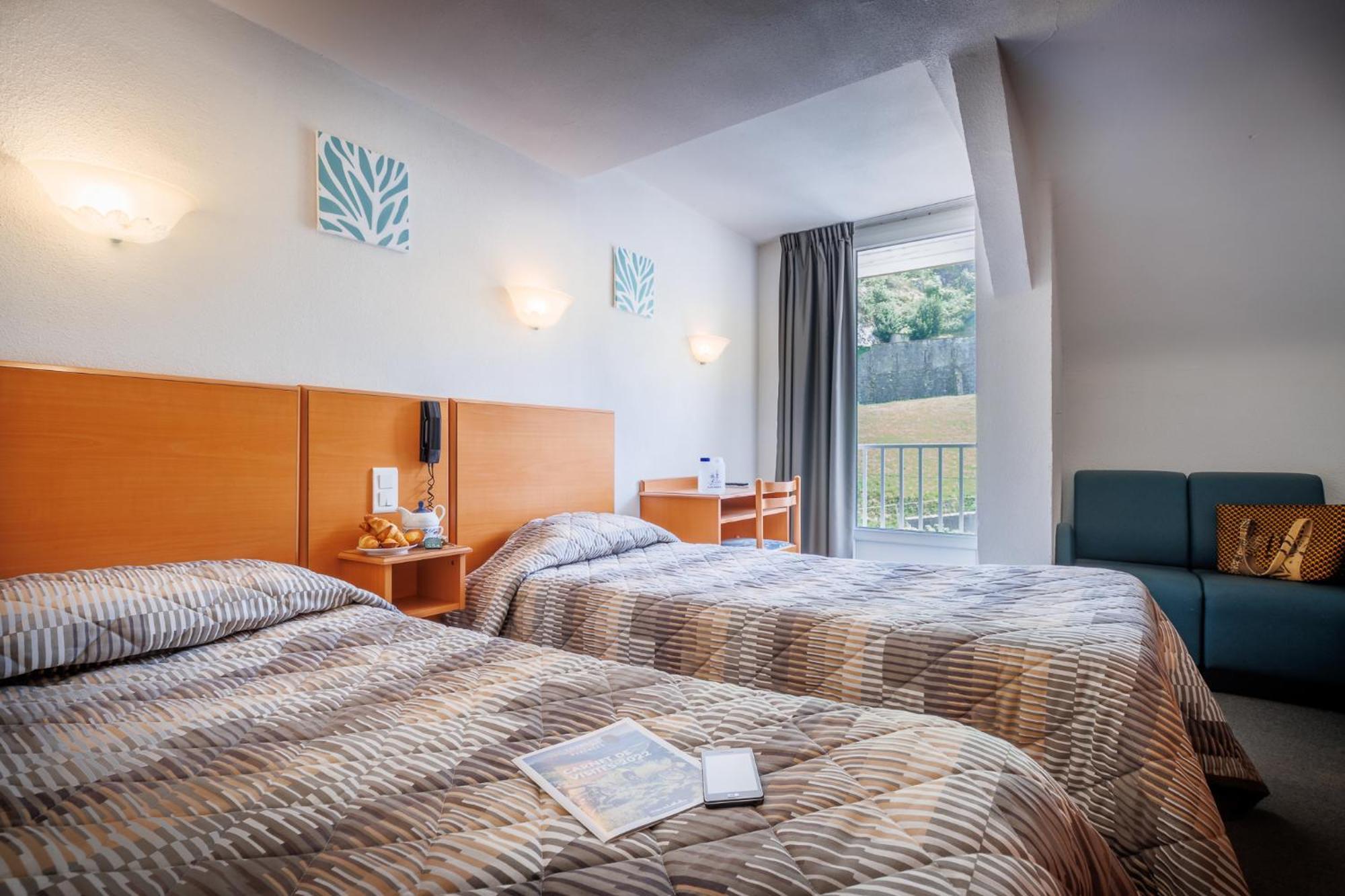 Hotel Compostelle Lourdes Zewnętrze zdjęcie
